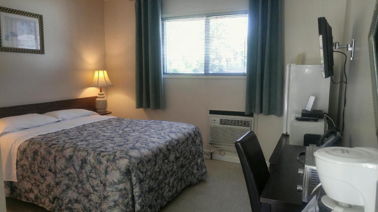 Midway Mile Zero Motel מראה חיצוני תמונה